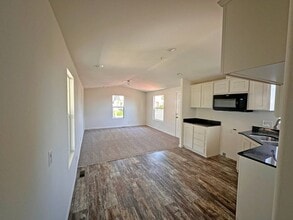 21100 State St in San Jacinto, CA - Building Photo - Building Photo