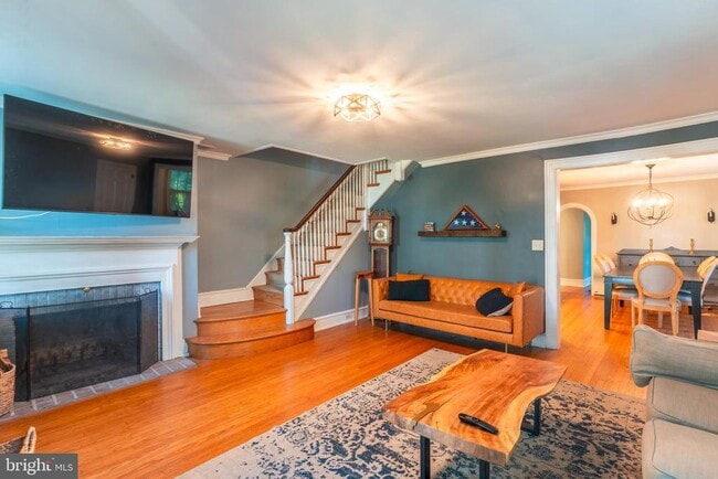 property at 2929 Oakford Rd