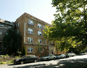 1111 Columbia Road Apartments in Washington, DC - Building Photo - Building Photo