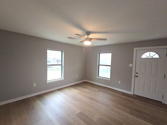 3118 Memel St in Houston, TX - Building Photo - Building Photo