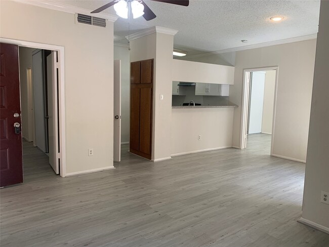 property at 2710 Grants Lake Blvd