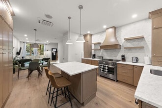 10 Hausman St, Unit SI FL1-ID1495774P in Brooklyn, NY - Foto de edificio - Building Photo