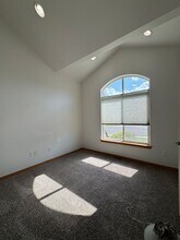 2210 Clearview Dr in Ellensburg, WA - Building Photo - Building Photo