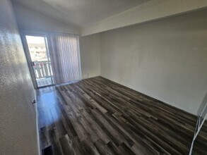 504 Jeanell Dr in Carson City, NV - Building Photo - Building Photo