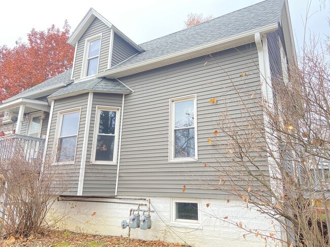 401 Center St in Valparaiso, IN - Building Photo - Building Photo