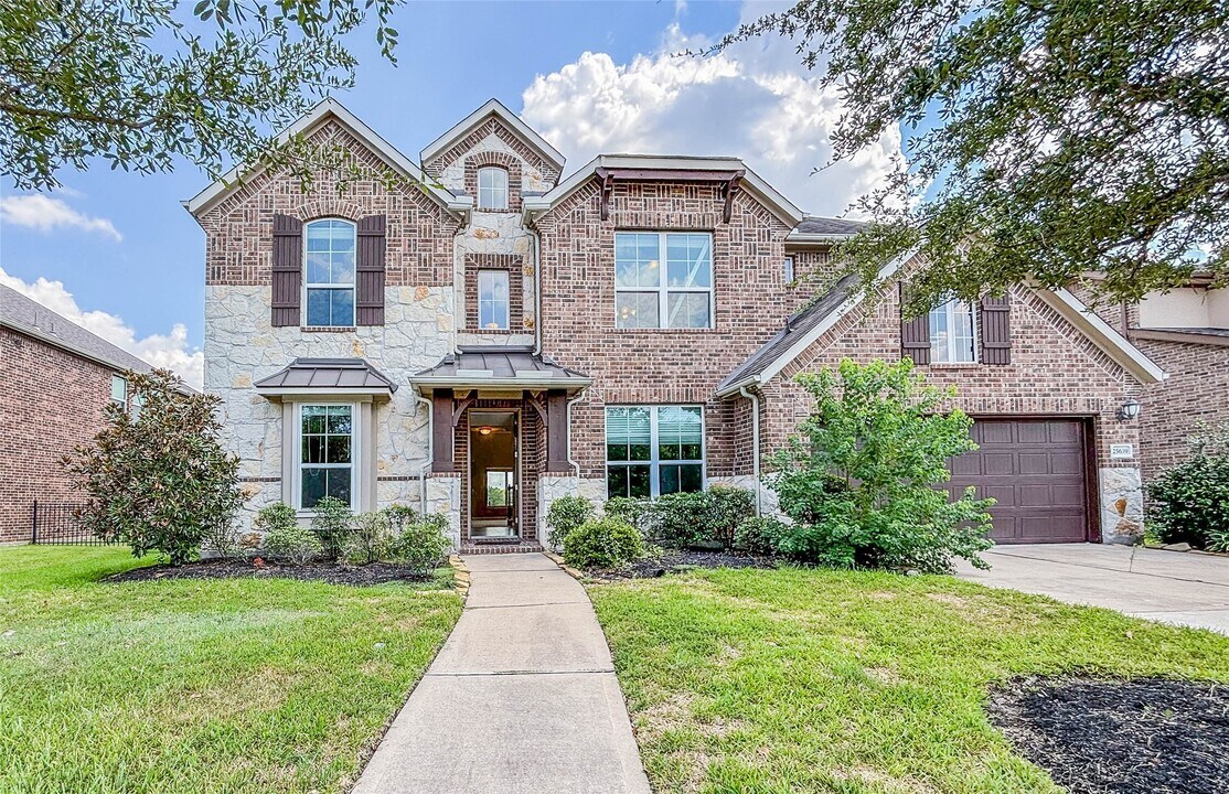 25639 Kearsley Dr in Katy, TX - Building Photo