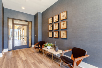 Crowne at Old Town North in Fort Collins, CO - Building Photo - Interior Photo