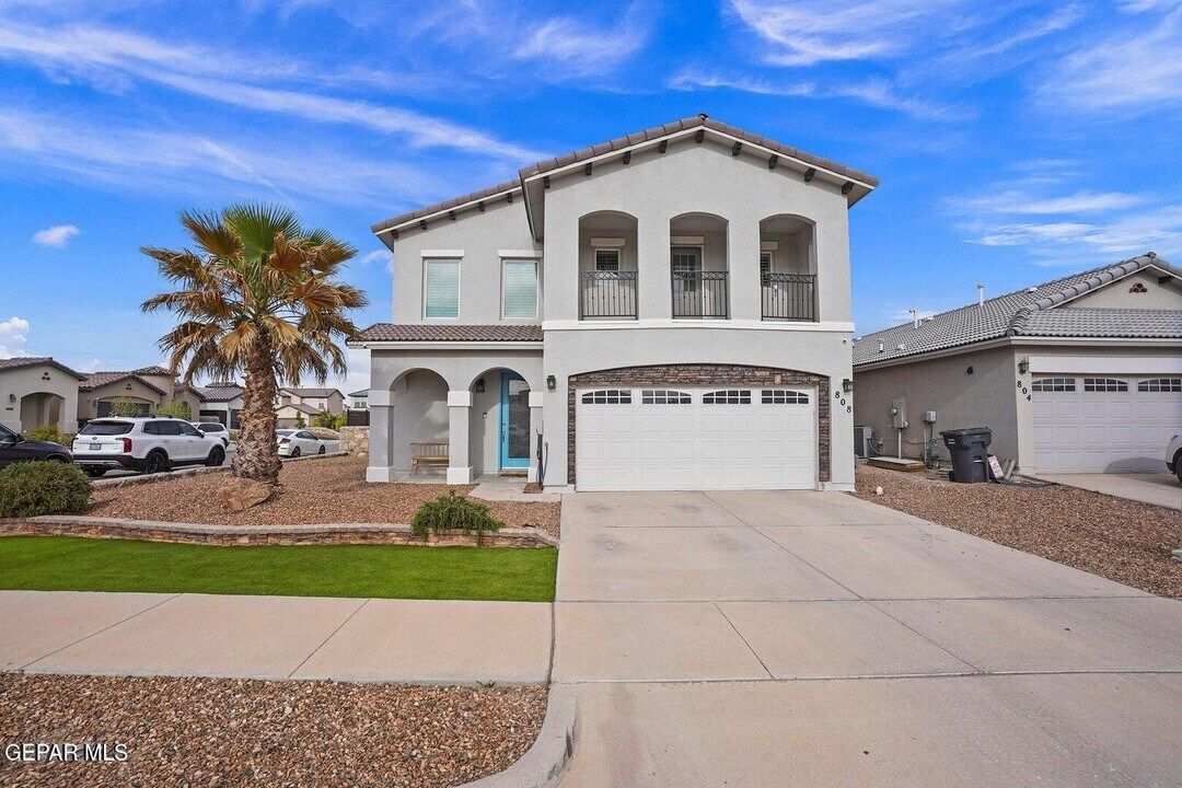 808 Kerconell Rd in El Paso, TX - Building Photo