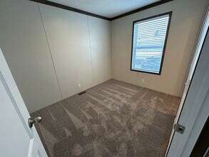 16 E Arizona in Belleville, MI - Building Photo - Building Photo