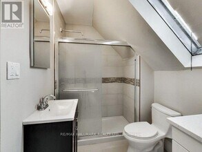 201 Seaton St in Toronto, ON - Building Photo - Building Photo