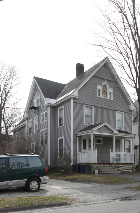 49 Bartlett Ave in Pittsfield, MA - Building Photo