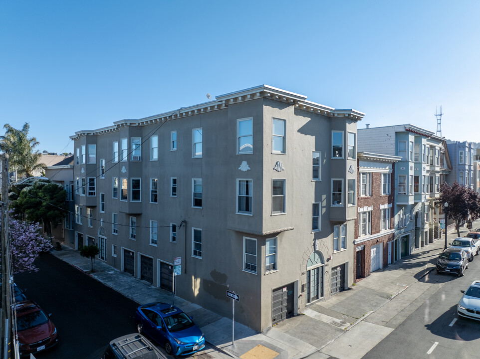 3461 17th St in San Francisco, CA - Building Photo