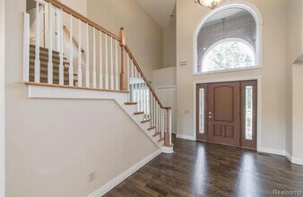 1591 Eagle Trail in Oxford, MI - Building Photo - Building Photo