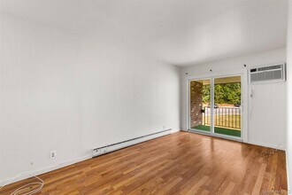 1513 Old Country Rd in Elmsford, NY - Building Photo - Building Photo