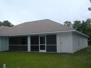 2562 Sahara Ln in North Port, FL - Building Photo - Building Photo