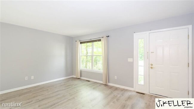 3477 Ashburnam Rd in Ann Arbor, MI - Building Photo - Building Photo