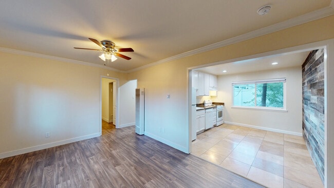 15451 Marty Dr in Glen Ellen, CA - Building Photo - Building Photo