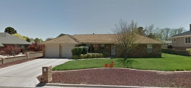 property at 2403 Sierra Vista Rd