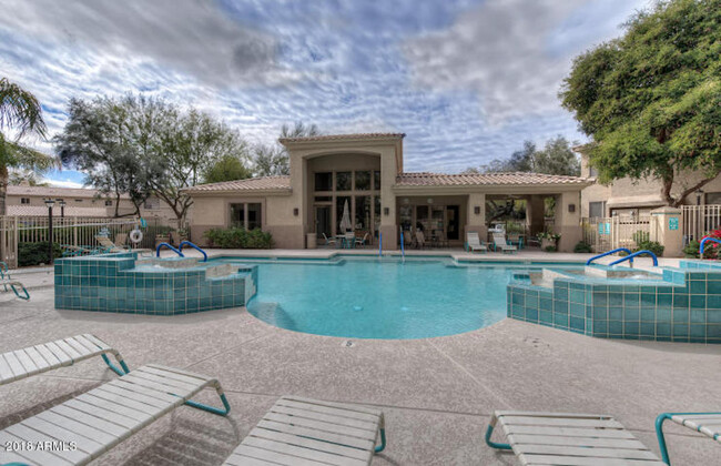 9550 E Thunderbird Rd, Unit 246 in Scottsdale, AZ - Building Photo - Building Photo