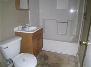 6534 Kimball Ave in Kansas City, KS - Building Photo - Building Photo