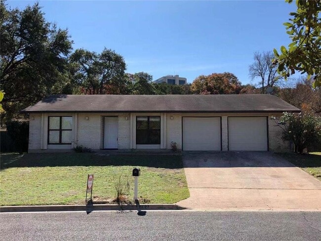 property at 7107 S Brook Dr