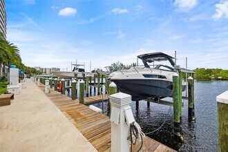 1180 N Federal Hwy in Fort Lauderdale, FL - Building Photo - Building Photo