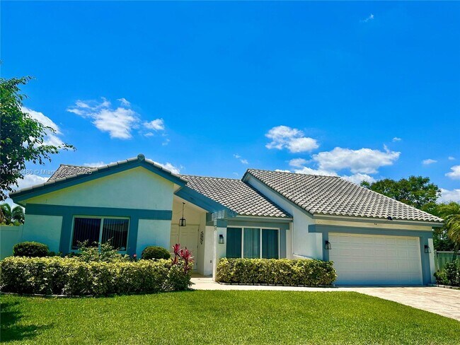 property at 515 NW 106th Ave