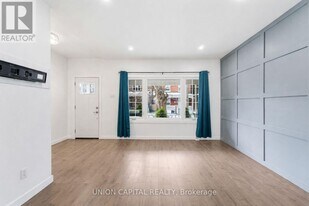 103 Case St in Hamilton, ON - Building Photo