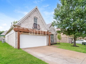4607 Orange Tulip Dr in Memphis, TN - Building Photo - Building Photo