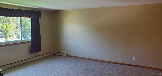35 Tomcyn Dr in Buffalo, NY - Building Photo - Building Photo