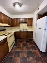 716 N Sprigg St in Cape Girardeau, MO - Foto de edificio - Building Photo