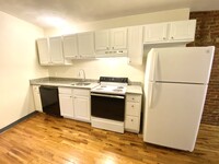 840 Huntington Ave, Unit #2 in Boston, MA - Foto de edificio - Building Photo