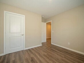 647 Rose Ln in Greenfield, IN - Building Photo - Building Photo