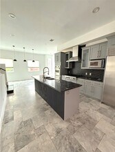 1311 Isabella St in Houston, TX - Building Photo - Building Photo