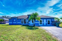 4160 24th Ave NE in Naples, FL - Building Photo - Building Photo