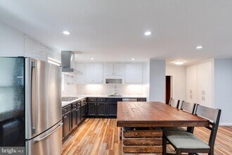 905 Regester Ave in Baltimore, MD - Building Photo - Building Photo