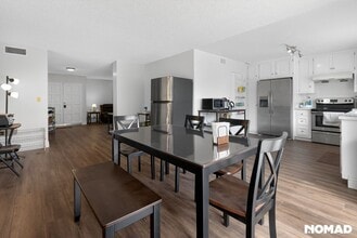 866 S Stone Cir in Anaheim, CA - Building Photo - Building Photo