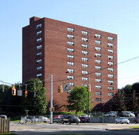 Summit Towers in Schenectady, NY - Foto de edificio - Building Photo