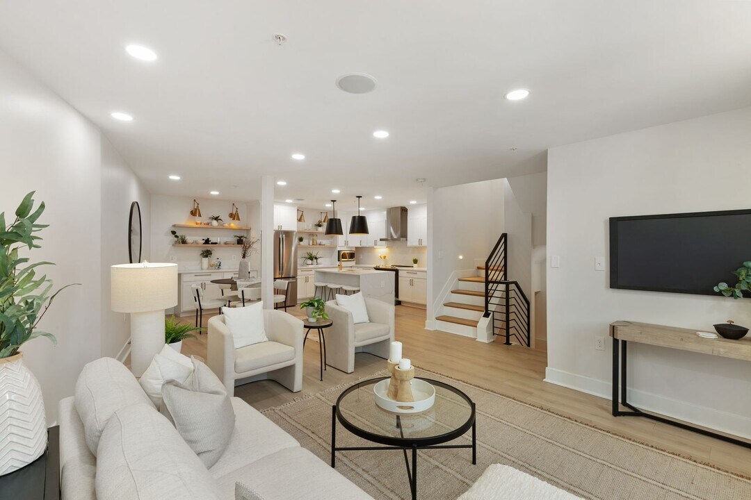 1601 Portugal St in Baltimore, MD - Building Photo