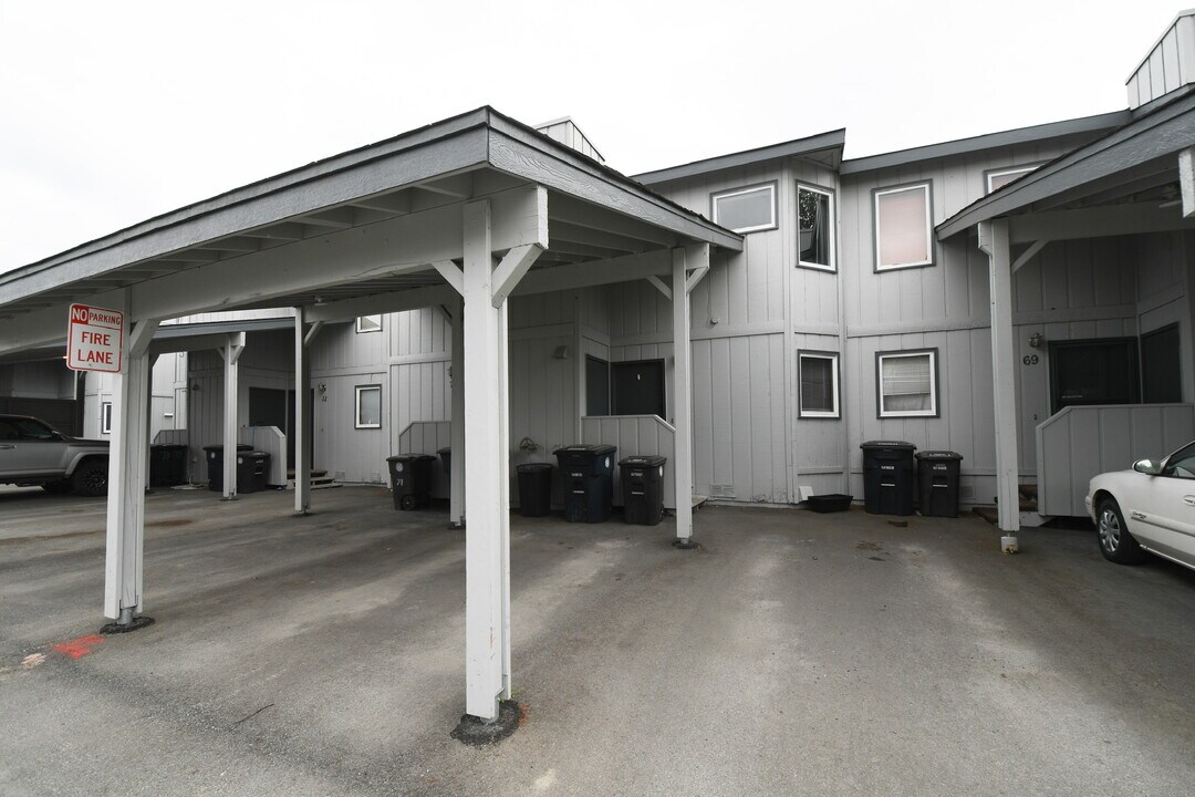 4045 E 20th Ave in Anchorage, AK - Building Photo
