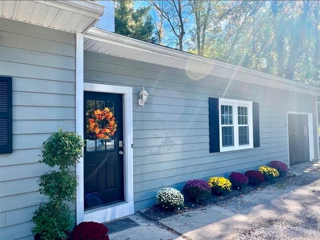 property at 3126 East Ave