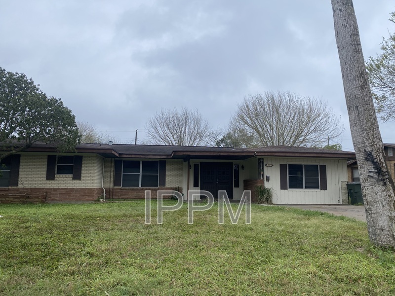 1522 Cardinal Dr in Harlingen, TX - Building Photo