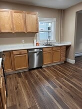 2 Union St, Unit First Floor in Concord, NH - Foto de edificio - Building Photo