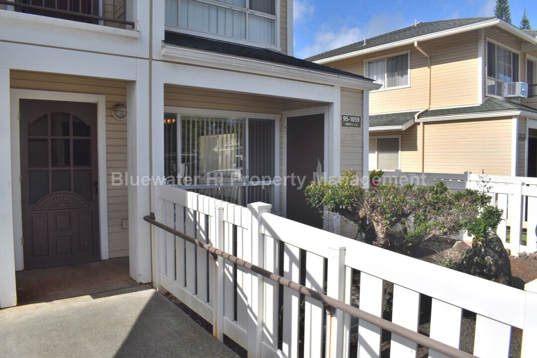 95-1059-1059 Koolani Dr in Mililani, HI - Building Photo