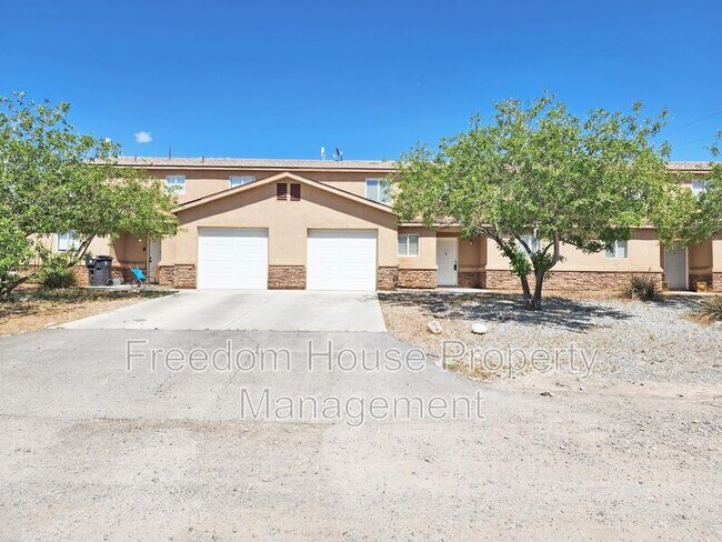 1951 Teepee Rd in Pahrump, NV - Building Photo - Building Photo