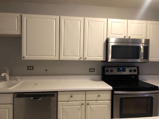 property at 1339 N Dearborn St