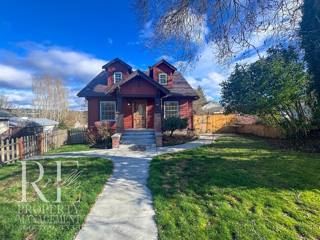 property at 1528 Naval Ave