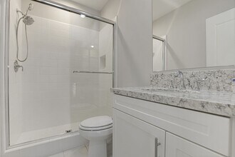 75 Evening Sun in Irvine, CA - Foto de edificio - Building Photo