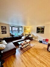 117 W Concord St in Boston, MA - Building Photo - Building Photo