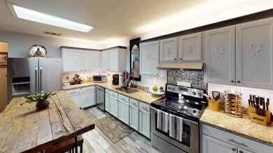 6616 Piedras Blanco Dr in Austin, TX - Building Photo - Building Photo